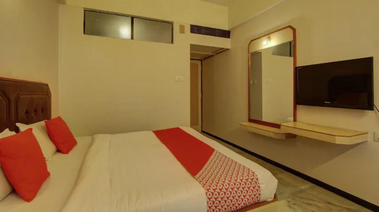 Hotel Padmam Madurai Exterior foto