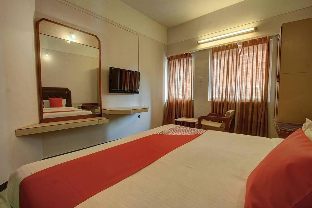 Hotel Padmam Madurai Exterior foto