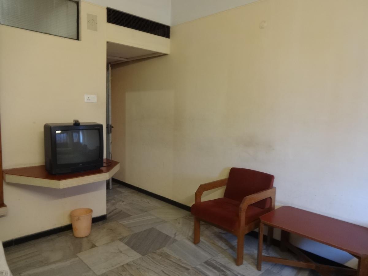 Hotel Padmam Madurai Exterior foto