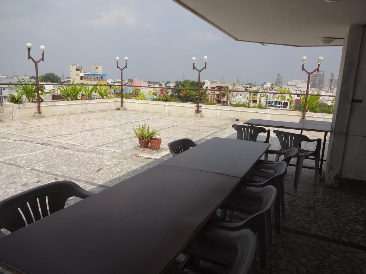 Hotel Padmam Madurai Exterior foto