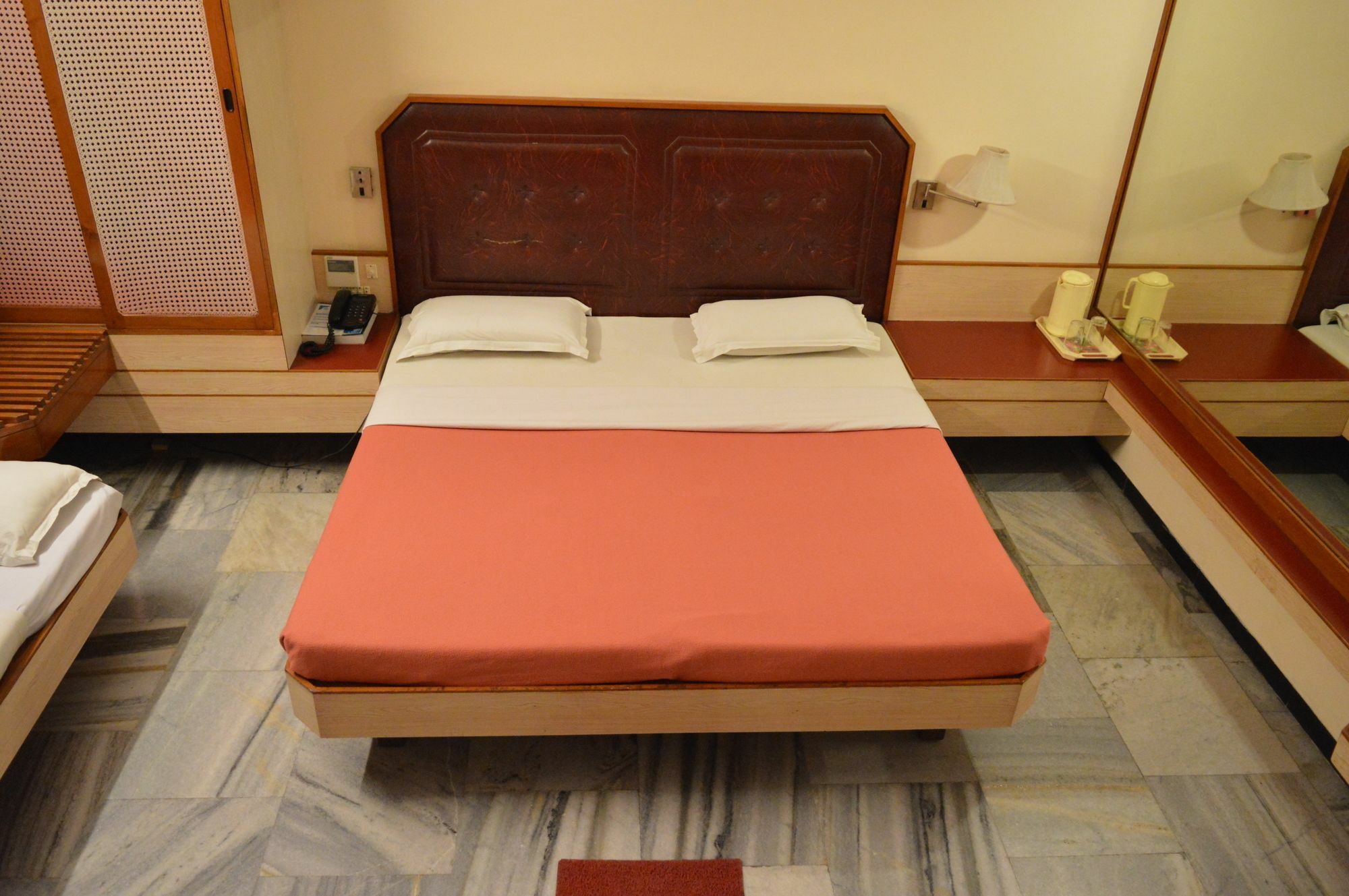 Hotel Padmam Madurai Exterior foto